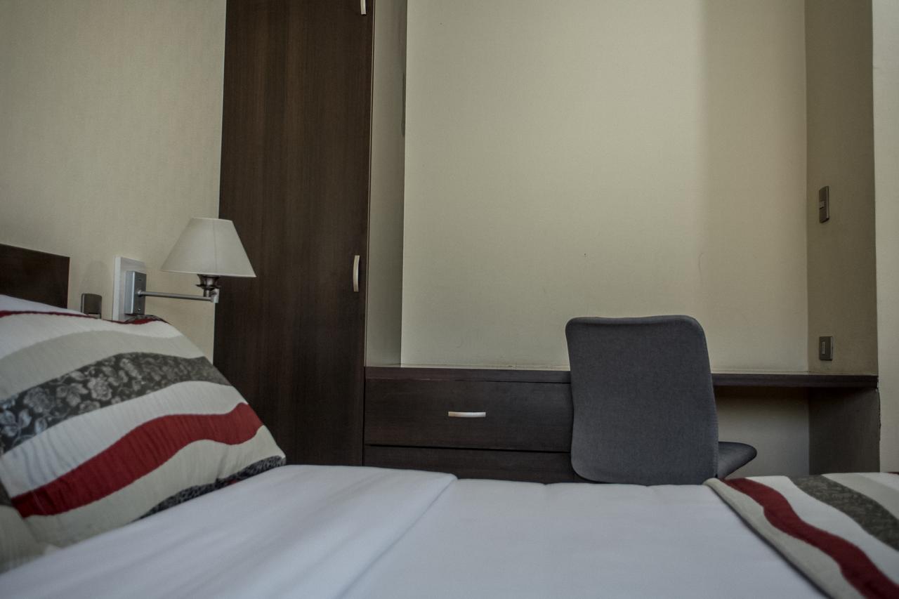 Hotel Capelli Express Talca  Eksteriør bilde